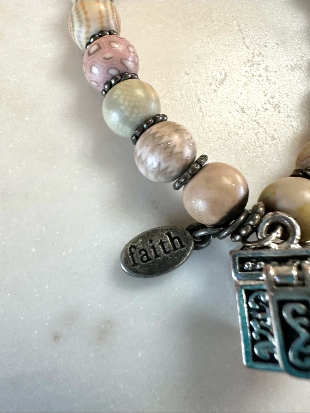 JILZARAH Pink Ceramic Bead Stretch Bracelet Faith Prayer Box Charm - Picture 5 of 7